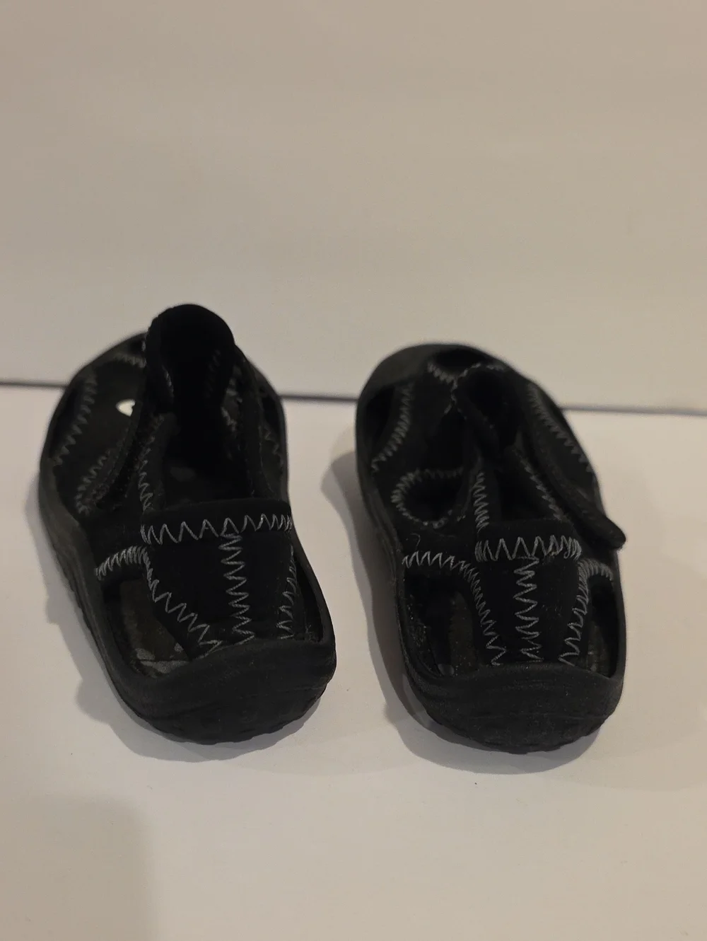 Nike black infant